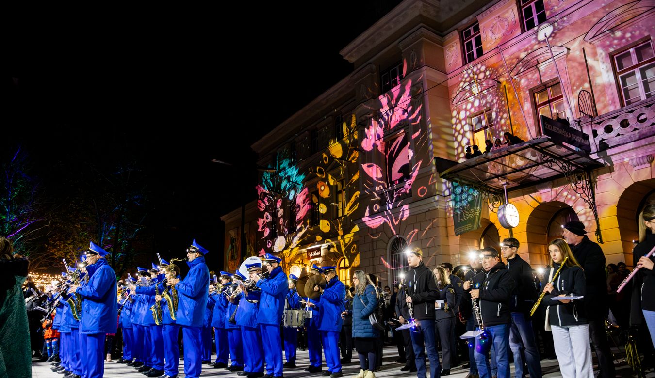 Nastopajoči na Trgu Evrope