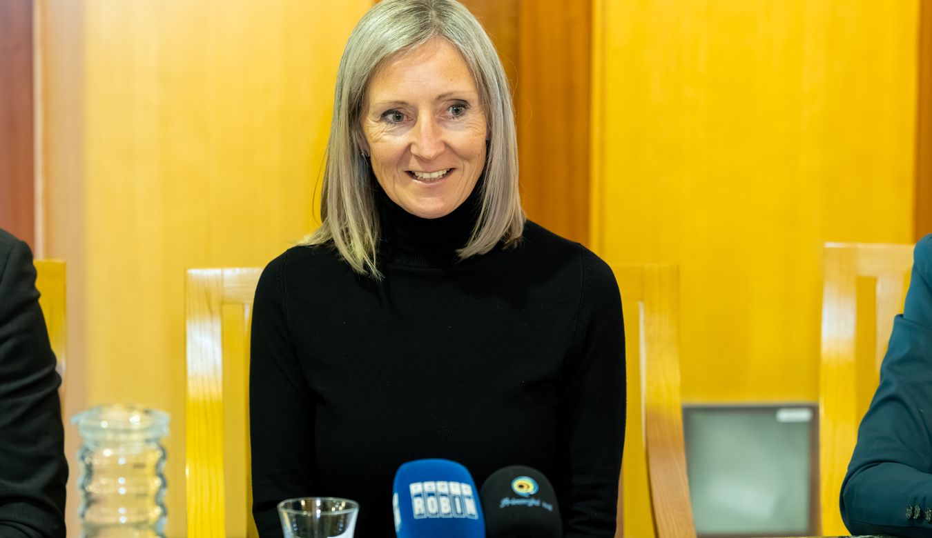 Govornica na novinarski konferenci mag. Tanja Kožuh, direktorica Primorskega tehnološkega parka