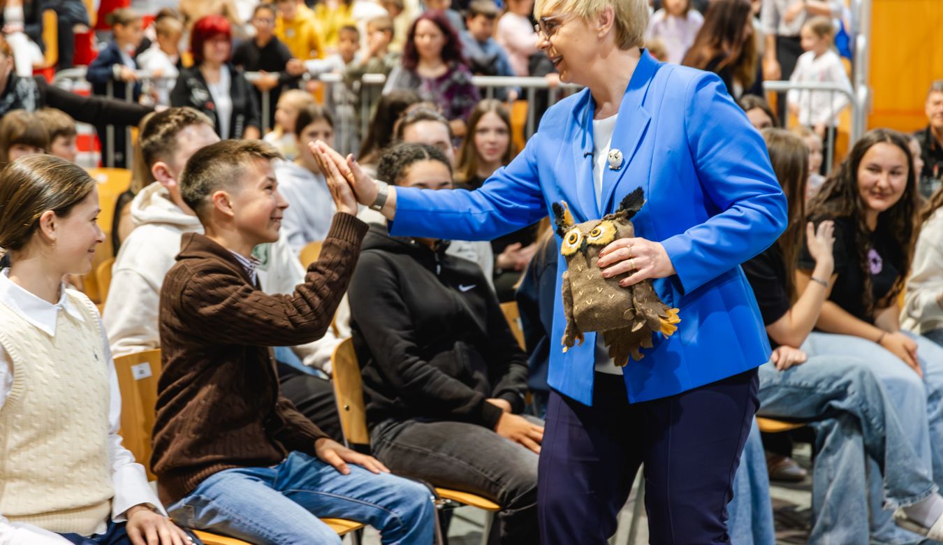 Predsednica Republike Slovenije dr. Nataša Pirc Musar med obiskom na OŠ Milojke Štrukelj